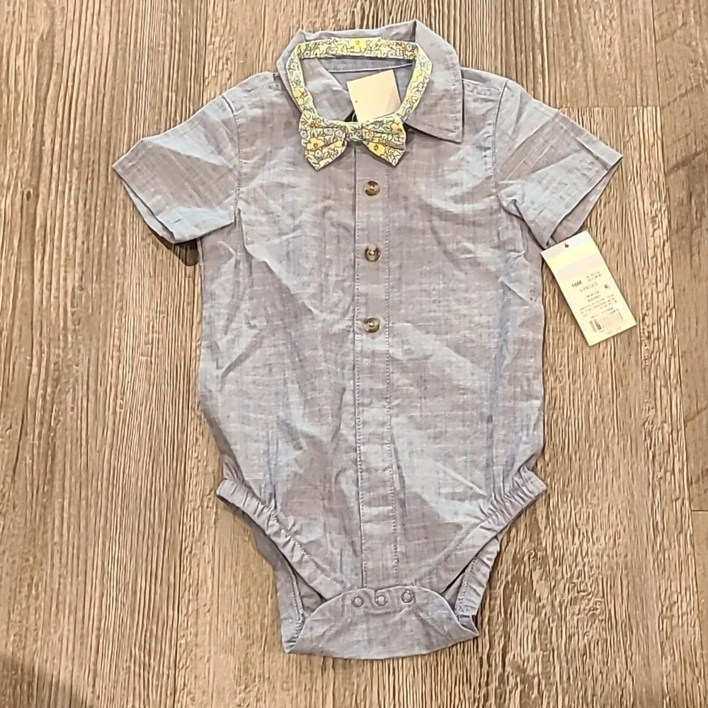 Cat & Jack Top  with Bowtie Size 18 Months